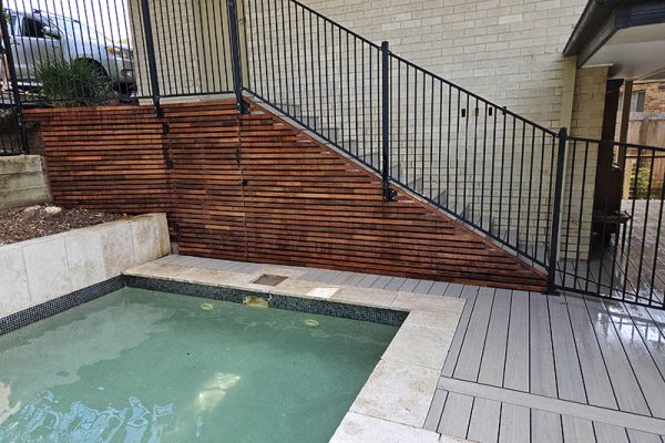 stairs-balustrades-10A22EE338-B51C-F1F7-CADD-8A1AA381B5EC.jpg