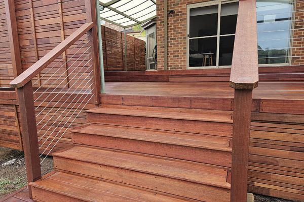 stairs-balustrades-163DF0767E-E838-41BE-A374-BCD321553CAC.jpg