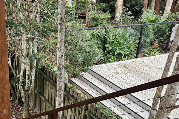 stairs-balustrades-579B9F1779-A975-CB15-A64F-6C8A08C9037F.jpg