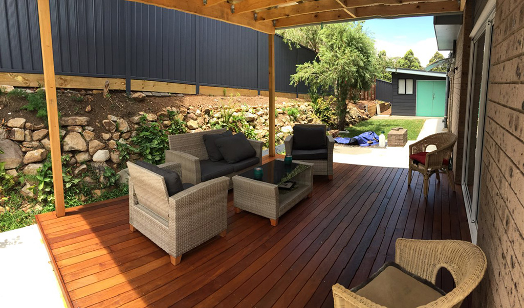 Pool Decking & Deck Builders In Central Coast | Decking Central Coast